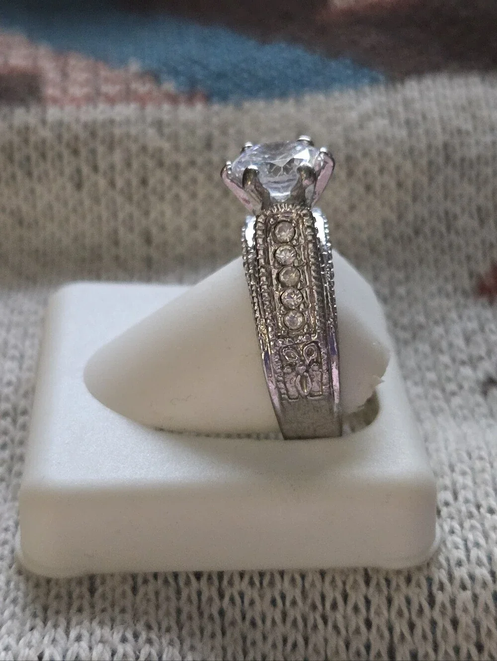 Silver Round Center Stone Engagement Ring with Accent Stones 3 Cttw